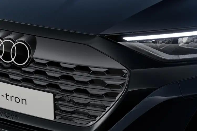 3733888 300kW 55 Quattro 114kWh Black Edition 5dr Auto