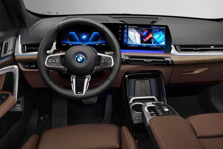 3942583 230kW xDrive30 Shadow Edition 65kWh 5dr Auto