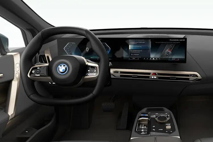 3958736 385kW xDr50 M Sport 111.5kWh 5dr At Tech+/Sky/22kW
