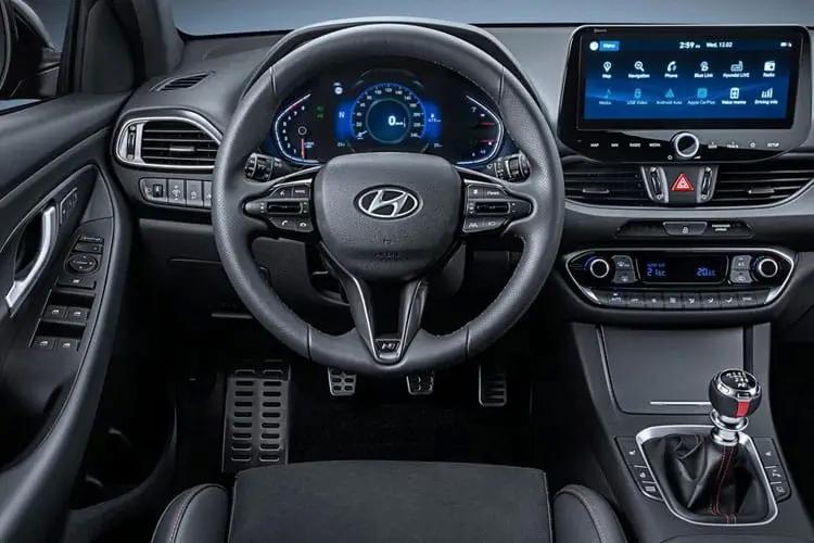3923677 1.5T GDi 48v Hybrid Premium 5dr