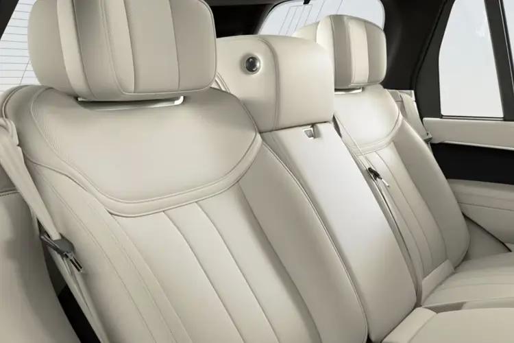 4050587 4.4 P615 V8 SV LWB 4dr Auto