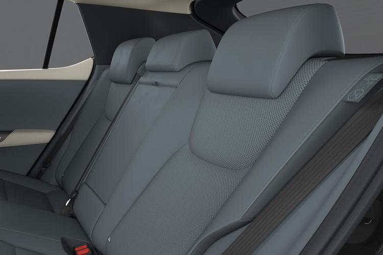 3978821 450e 230kW Dir4 71 kWh 5dr Auto Prem+/18"/Bi-tone