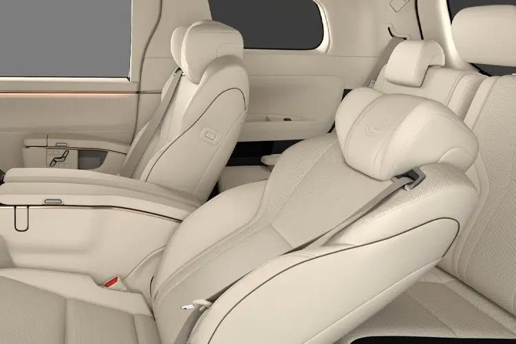3850634 350h 2.5 Takumi 5dr E-CVT [4 Seat]