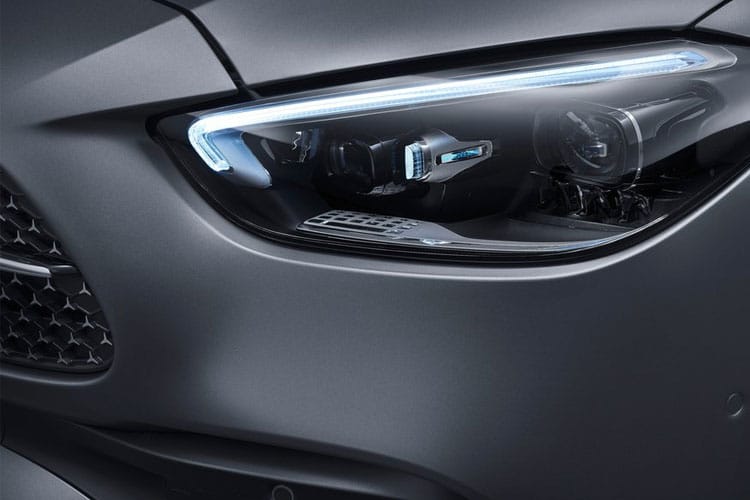 1951888 C200 AMG Line 4dr 9G-Tronic