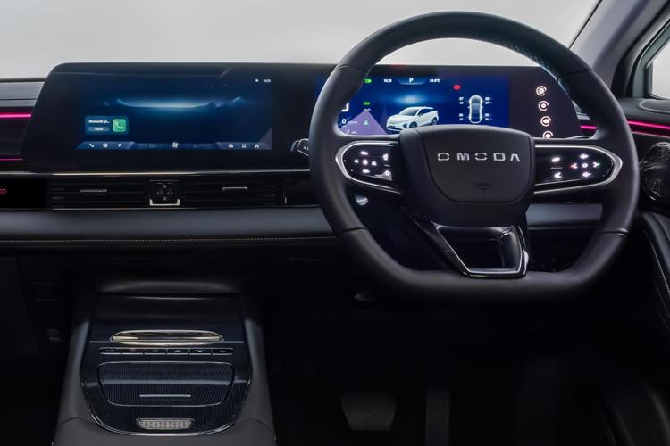 3844535 150KW Noble 61kWh 5dr Auto