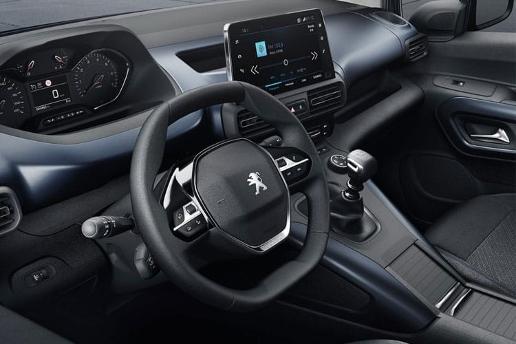 3867280 100kW Allure Long 50kWh [7 Seats] 5dr Auto