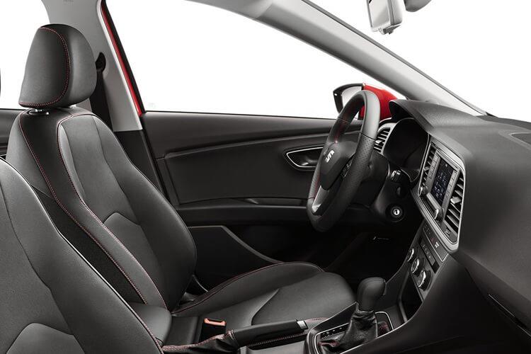 3947026 1.5 e-Hybrid FR Black Edition 5dr DSG [DAP]