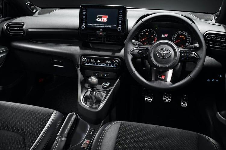 4050851 1.6T Ogier 3dr AWD