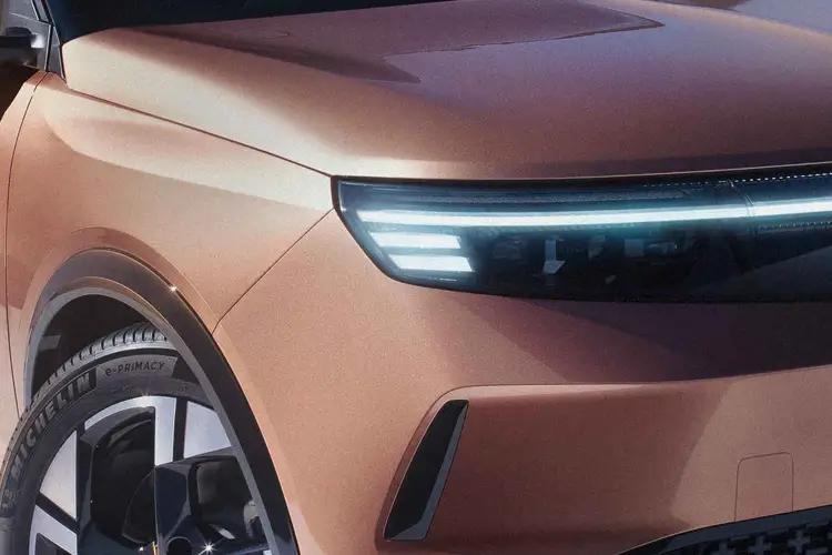 3867224 157kW Design 73kWh 5dr Auto