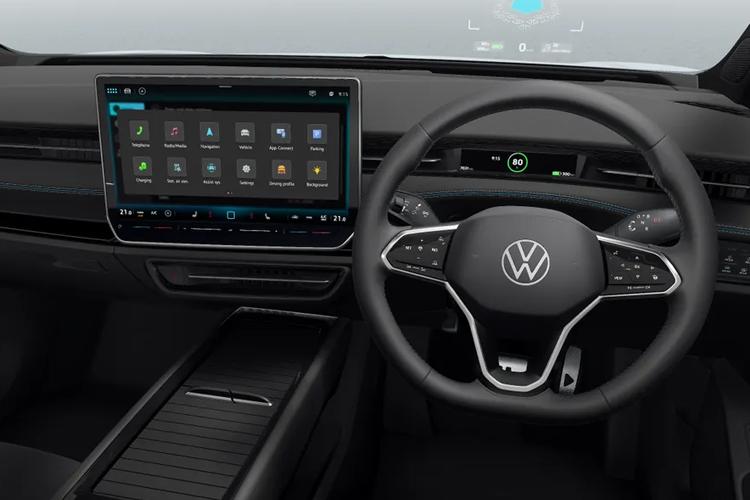 3959254 210kW Match Pro 77kWh 5dr Auto [Int+/Ext+ Pan]