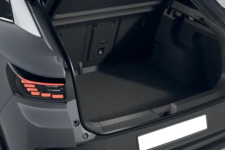 4043809 210kW Essential Pro 77kWh 5dr Auto