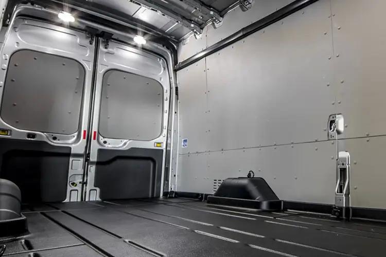 3779621 2.0 EcoBlue 130ps H2 HD Emissions Trend Van [DAP]