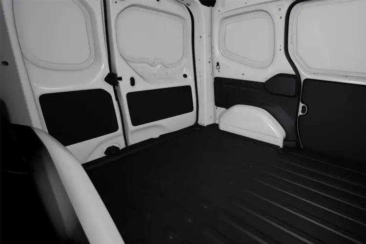 3959568 90kW 45kWh Crew Van Auto