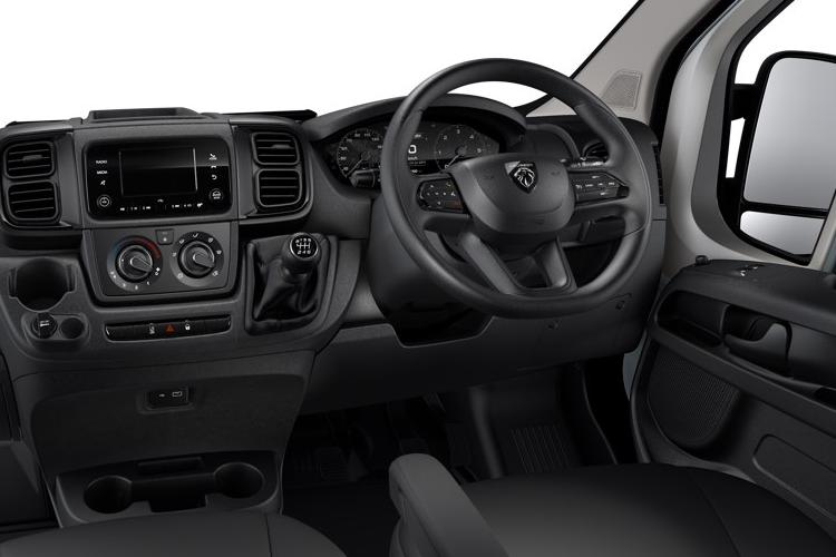 3959602 205kW 110kWh H2 Van Professional Auto [22kW]