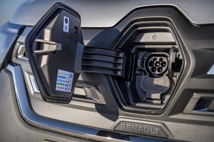 3750372 ML19 90kW 44kWh Extra Van Auto