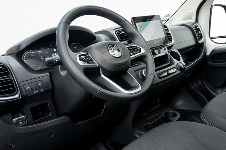 3959627 205kW 110kWh H2 Van Prime Auto [22kW]